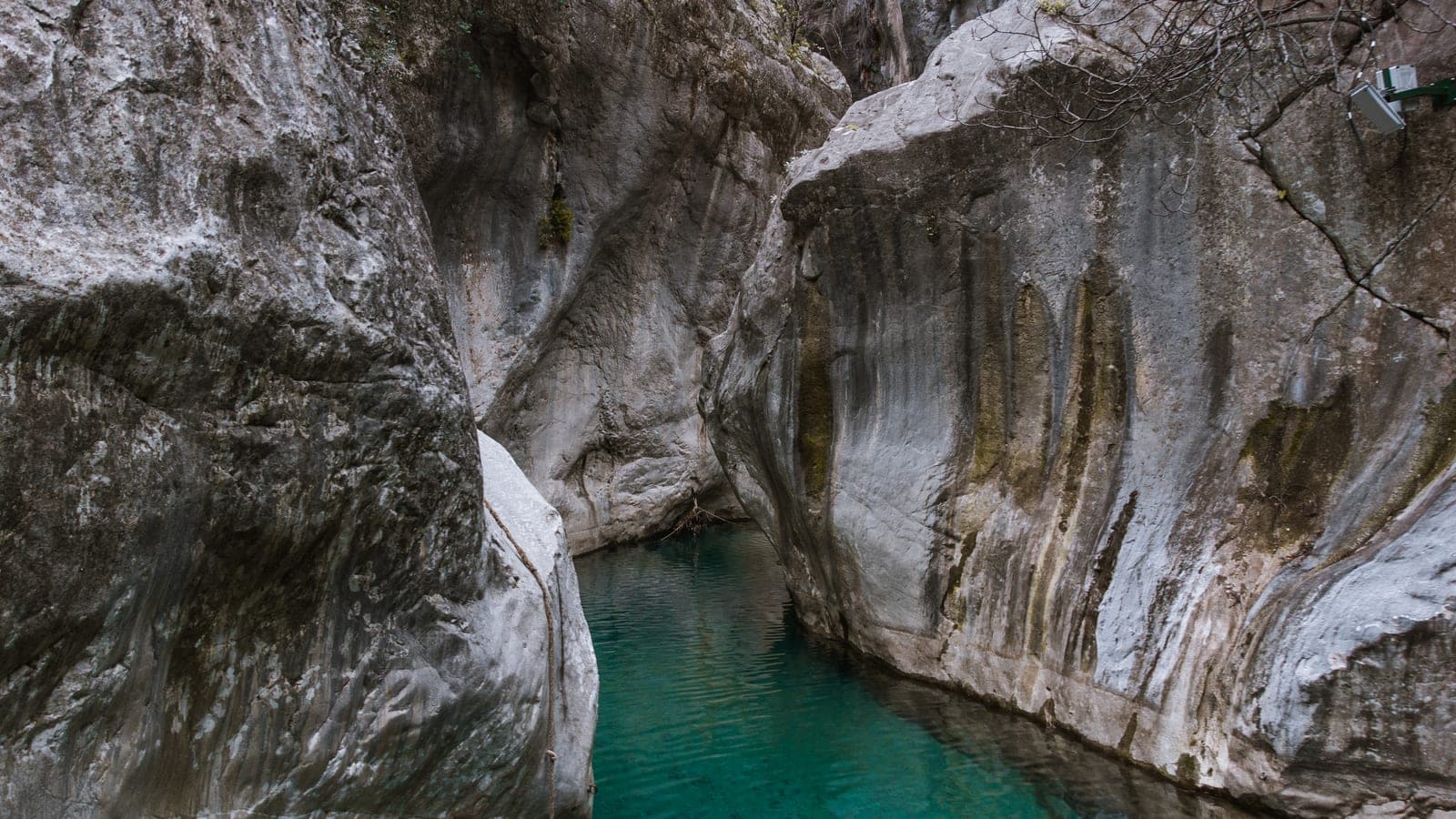 Luftaufnahme des Nationalparks Köprülü Canyon und seines Flusses