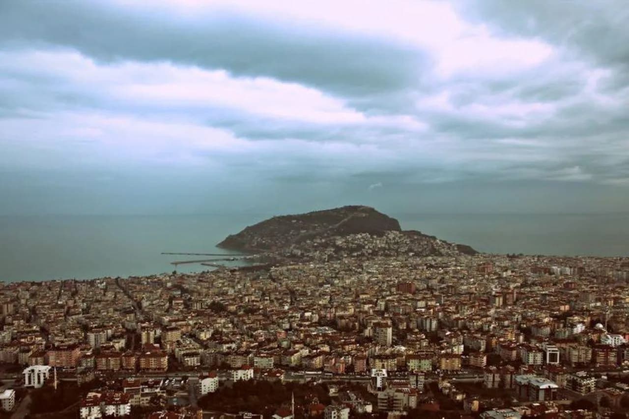 Alanya: City Tour with Cable Car and Damlatas Cave 3 in 1