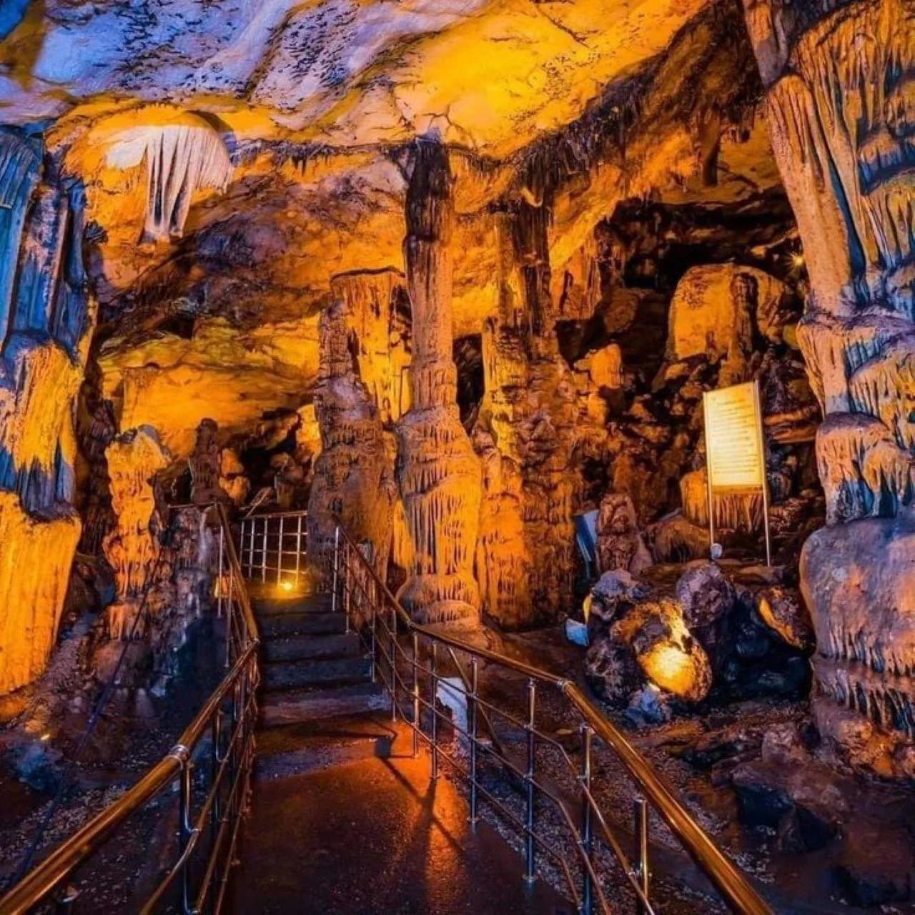 Alanya: City Tour with Cable Car and Damlatas Cave 3 in 1