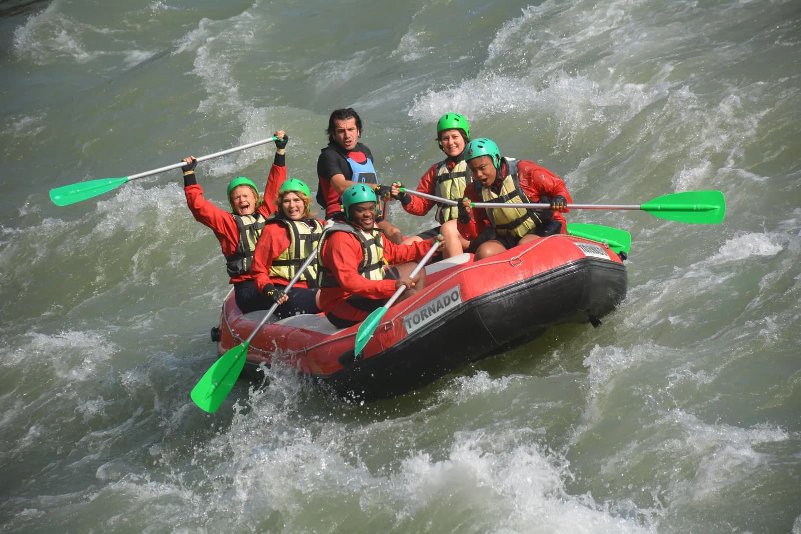 Alanya: Rafting, Zipline, Quad, Buggy, Jeep Tour with Lunch